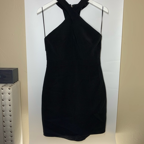 Crossover Neck Crepe Sheath Dress - Picture 5 of 8